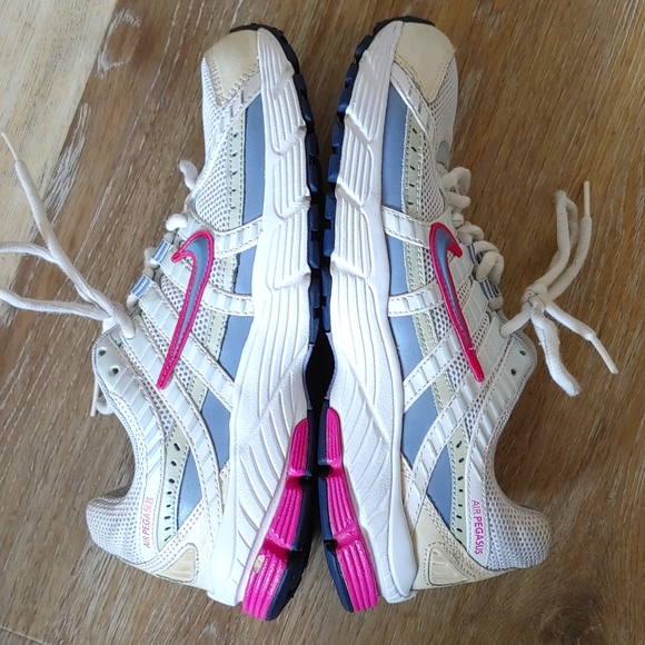 nike air pegasus bowerman series